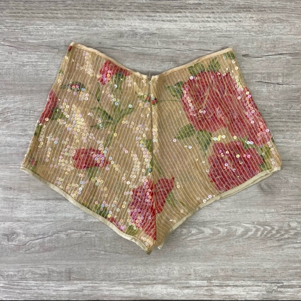 NWT Twin-Set Sequin Floral Satin Beige Shorts